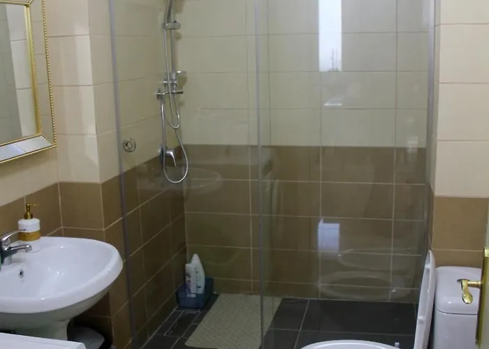 Apartament Shkoder 公寓