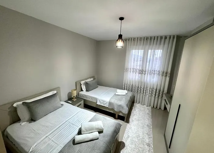 Apartament Shkoder 公寓